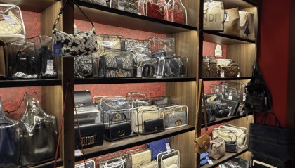 深度|奢品包寒潮来袭，买包理财神话终结