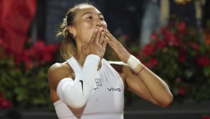 终于越过萨巴伦卡这座高山，郑钦文感谢自己的耐心和专注