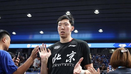 周琦：教练和球员是合作关系 就怕半吊子想当祖师爷