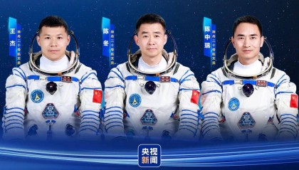 明日出征！神舟二十号航天员乘组确定，河南人陈冬任指令长