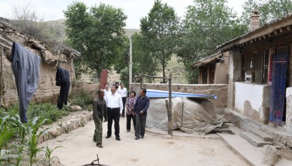 人民领袖｜那年，习近平如约而来