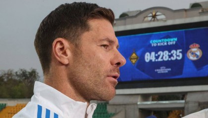 国安迅速调整训练计划，总经理李明亲临现场指导，寄望球队复苏