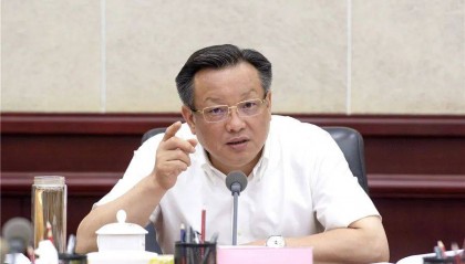 官方披露：雷绍业在市委书记等职上，违规插手医院药品配送、设备采购，伙同胞弟非法收受巨额财物