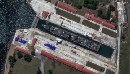 卫星曝光：朝鲜侧翻军舰现身朝俄边境