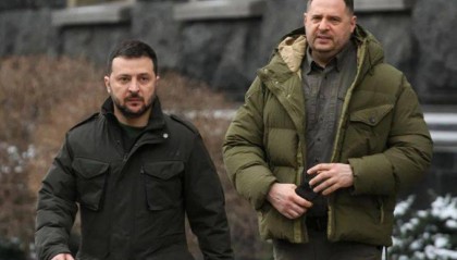 民调转变，乌克兰出现罕见一幕，真要打到最后一人？俄换了新打法