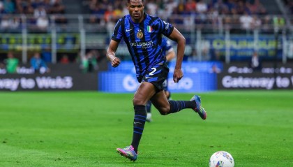 打脸青训！国米飞翼邓弗里斯告诉你，梦想从不设限，欧冠决赛见！