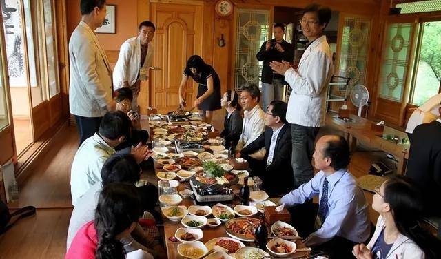 韩国人：我们发明汉字扔到中国，又发明韩文，日文也是韩国发明的