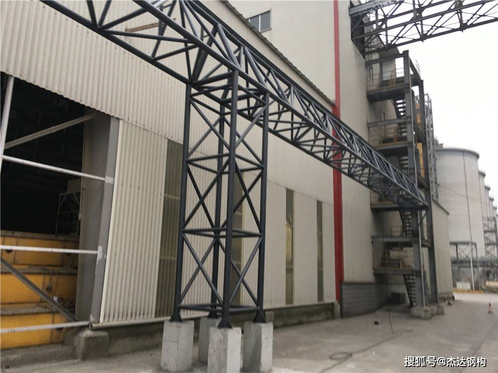 技术应用：拱形屋面技术在仓间罩棚结构中的应用前景