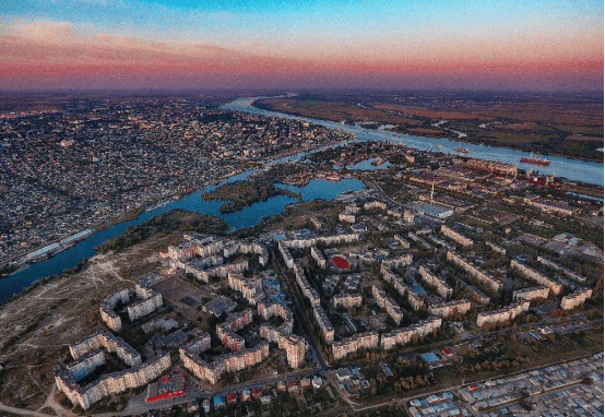 血拼一夜!俄军敢死队冲入赫尔松,远火大开杀戒,乌军机器人参战