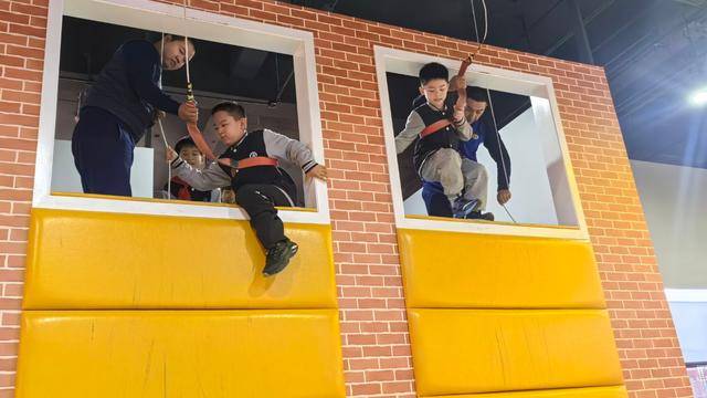 “泉民消防，生命至上”山东师范大学附属小学2024级7班雏鹰小队活动举行